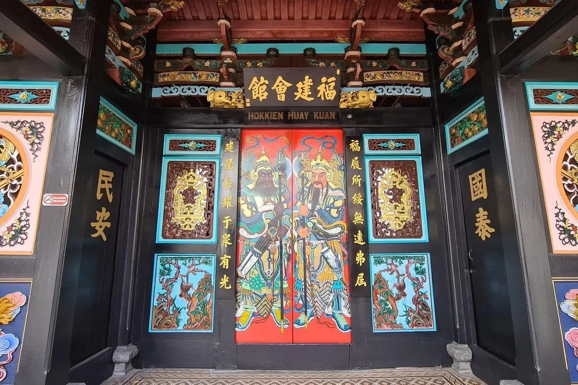 位于鸡场街的福建会馆外观。（陈永安摄）