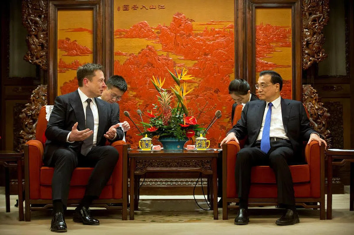 马斯克2019年1月在中南海紫光阁受到中国国务院总理李克强接见。（路透社）