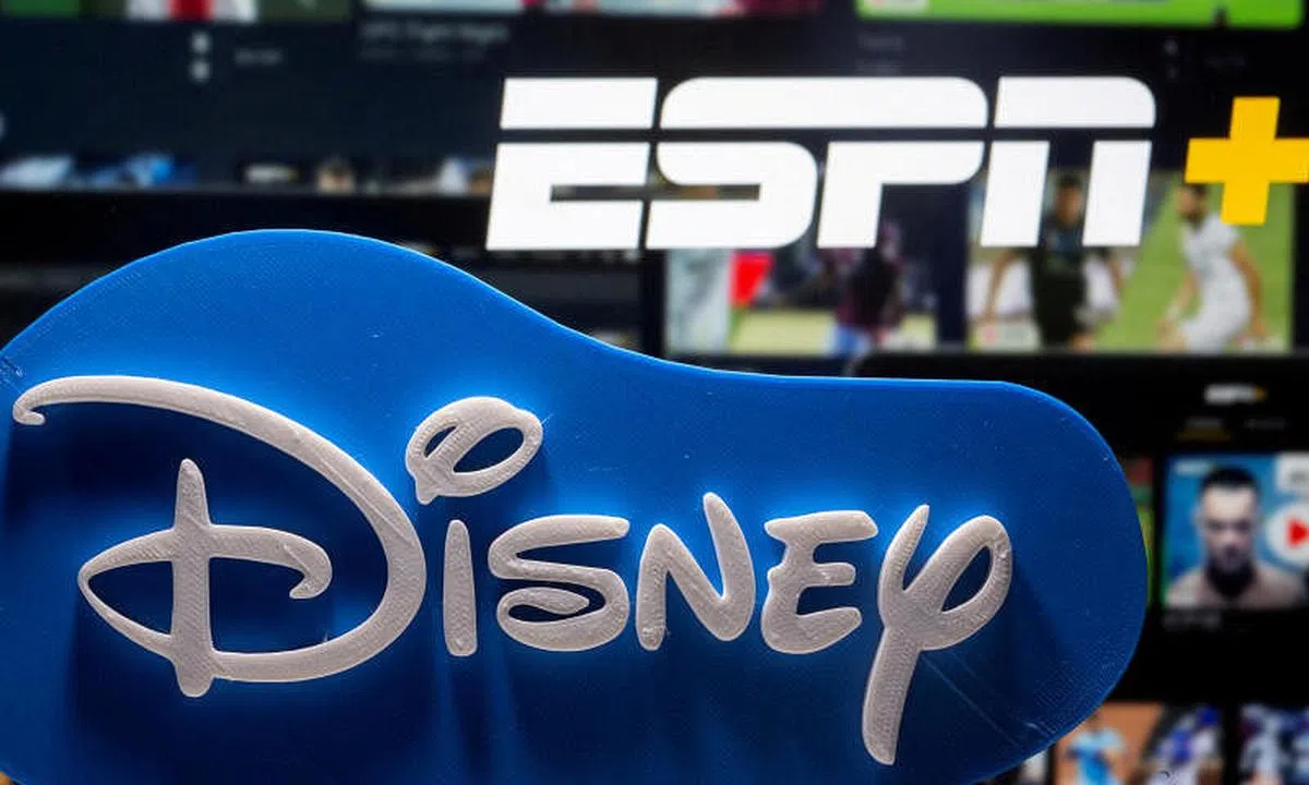 迪斯尼首席执行​​官查佩克说：“我们计划让ESPN恢复它原本的增长轨迹。当全世界都知道我们的计划时，他们也会像我们一样对ESPN充满信心。”