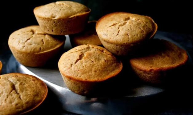 Gluten-Free Apricot-Walnut Muffins