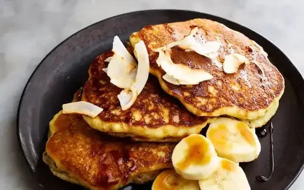 Gluten-Free Coconut-Banana Pancakes