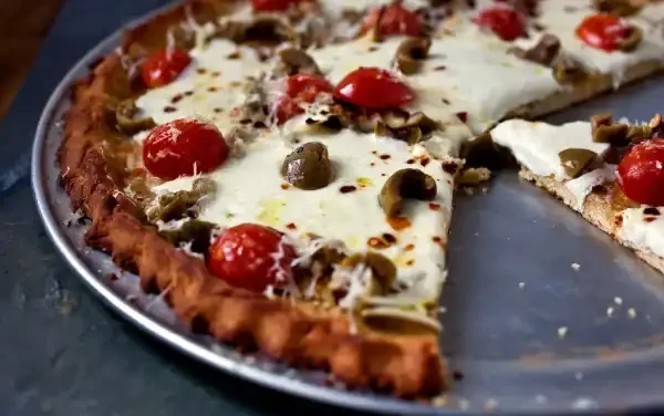 Gluten-Free Pizza: Crispy, Cheesy, and Absolutely Delicious