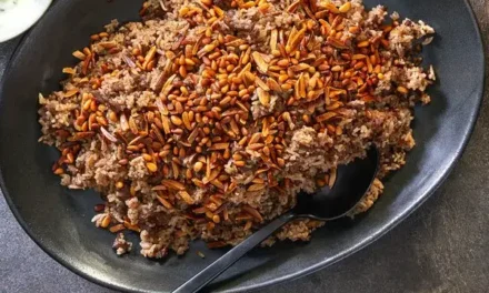 Hashweh (Spiced Rice and Meat With Yogurt): A Flavorful Middle Eastern Classic