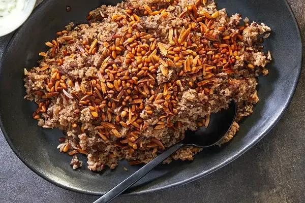 Hashweh (Spiced Rice and Meat With Yogurt): A Flavorful Middle Eastern Classic