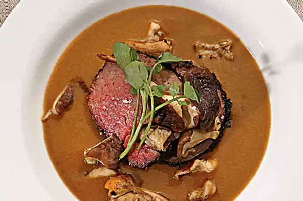 Coffee-Roasted Fillet of Beef